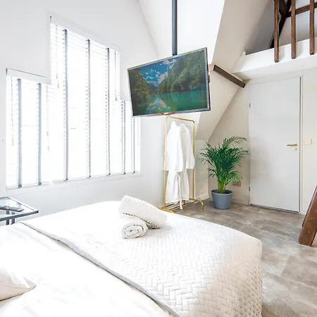 Bed & Breakfast New Family Xl Utopia Floor App4 Rotterdam-schiedam Centre